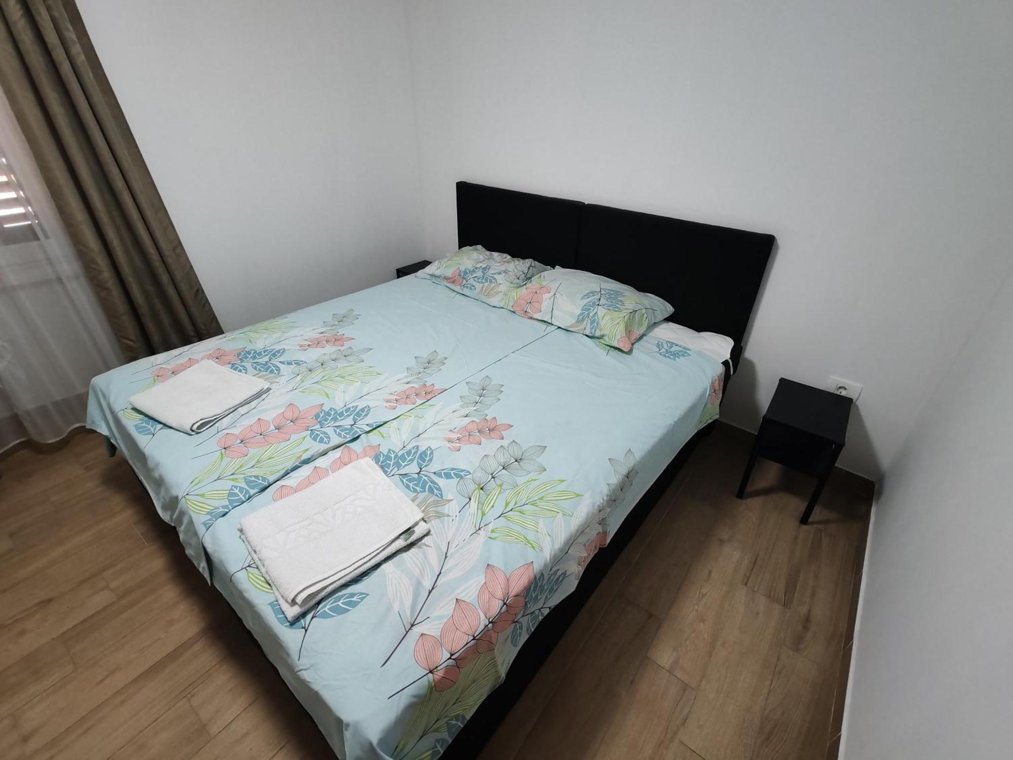 Apartments Lina Koper Bagian luar foto